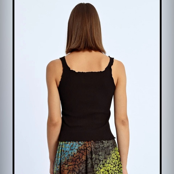 Black Ribbed Tank Top - Picture 2 of 3